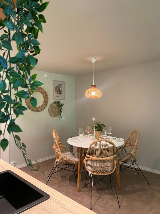 Cozy And Newly Renovated Appartment Кристиансан Екстериор снимка